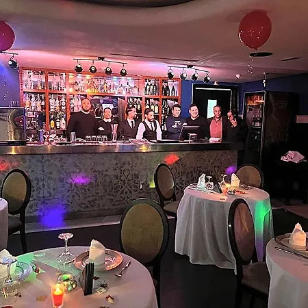 Boutique Hotel La Renaissance - Adults Only-3